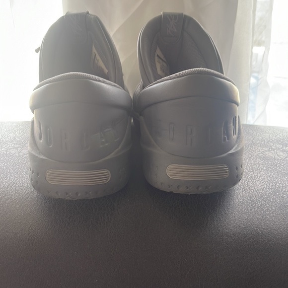 Jordan flight - Picture 3 of 7